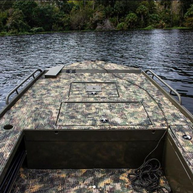 Hydro-Turf Traction Mat Sheet for Hunting Boats